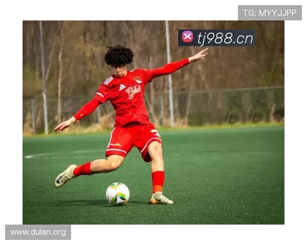 加入千亿球友会-千亿官方享受丰富的足球资讯和赛事直播满足你的足球热情