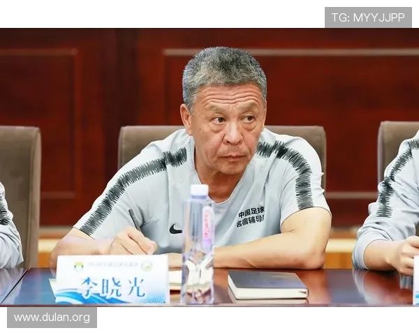 球友直播吧的多屏互动功能让你与好友共同享受足球比赛的激情时刻 球友直播吧的多屏互动功能让你与好友共同享受足球比赛的激情时刻